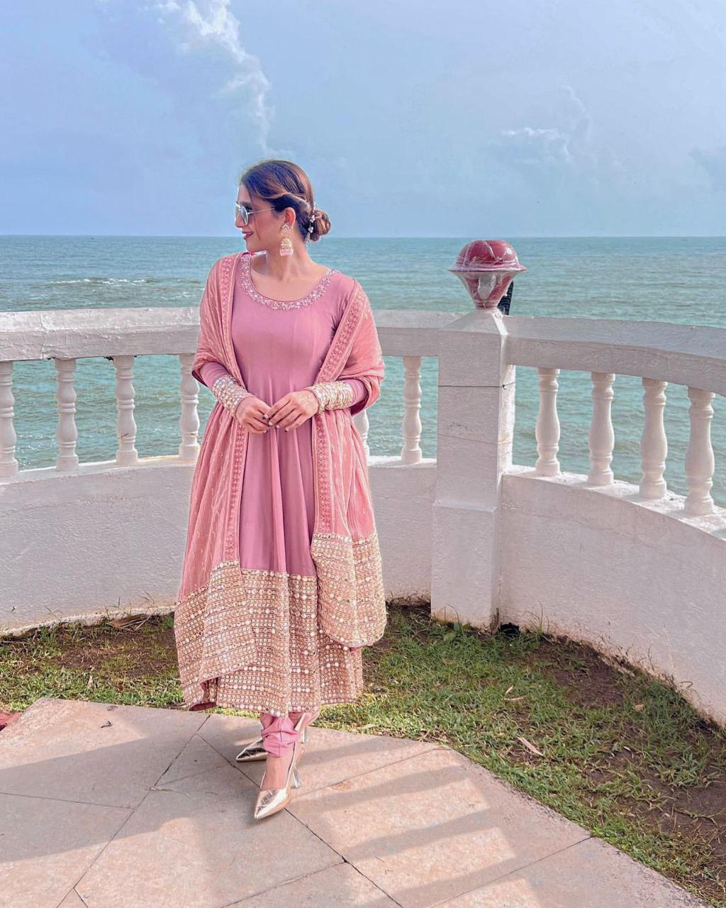 Exclusive Pink Georgette Anarkali Suit With Dupatta